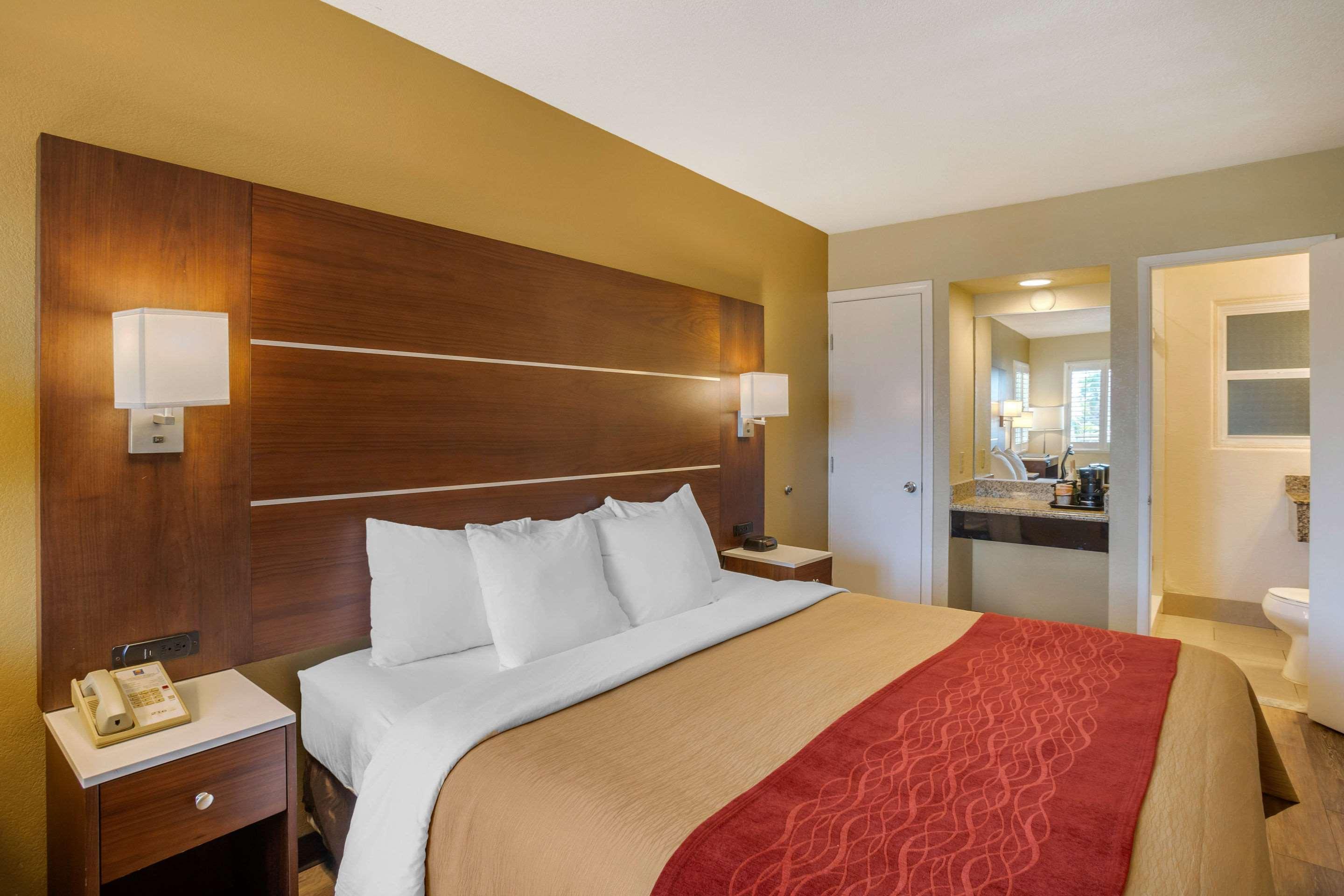 Comfort Inn San Diego Airport At The Harbor Εξωτερικό φωτογραφία