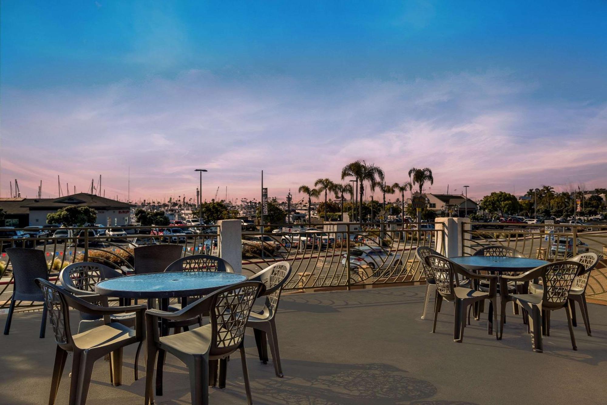 Comfort Inn San Diego Airport At The Harbor Εξωτερικό φωτογραφία