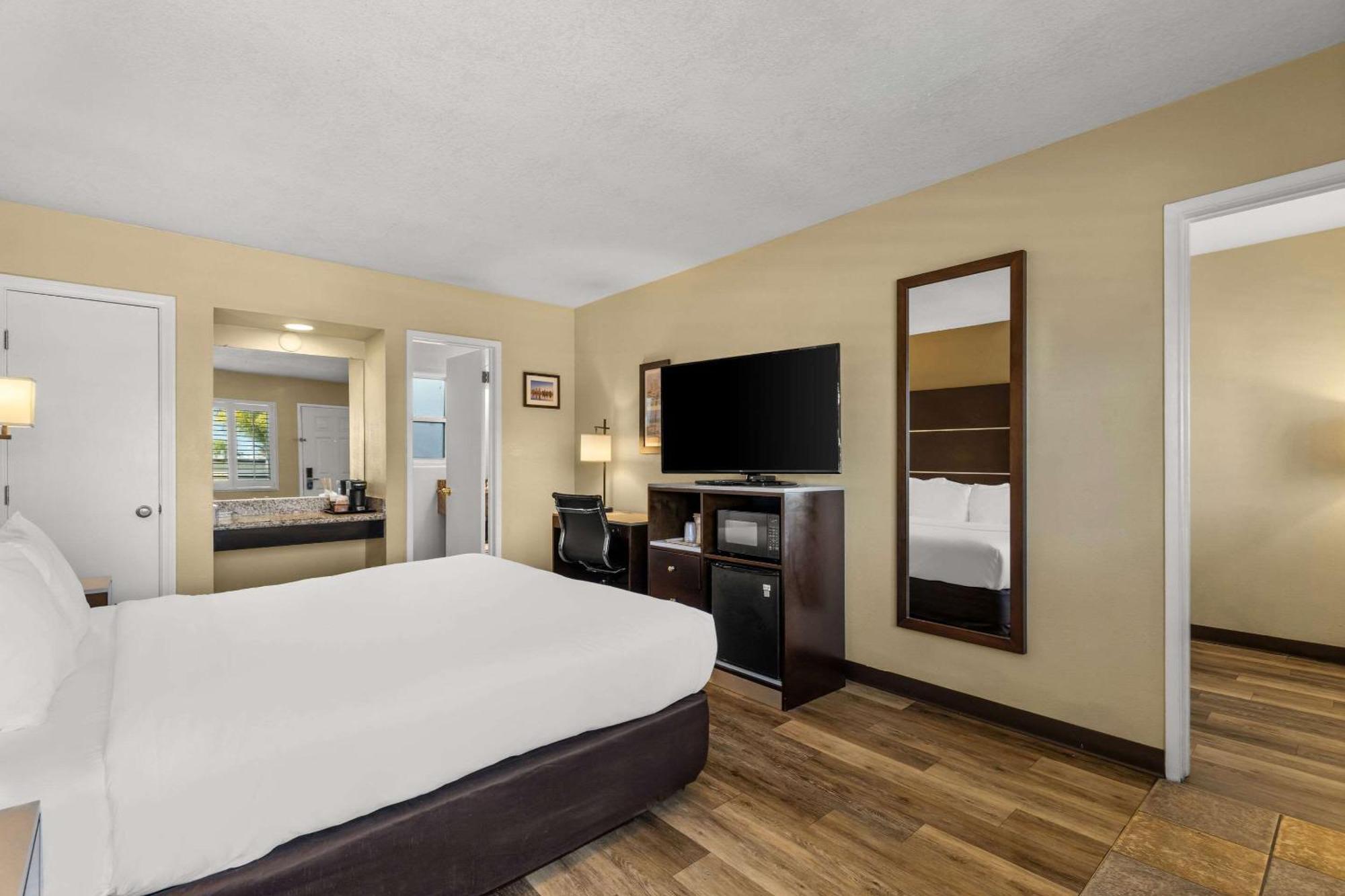 Comfort Inn San Diego Airport At The Harbor Εξωτερικό φωτογραφία