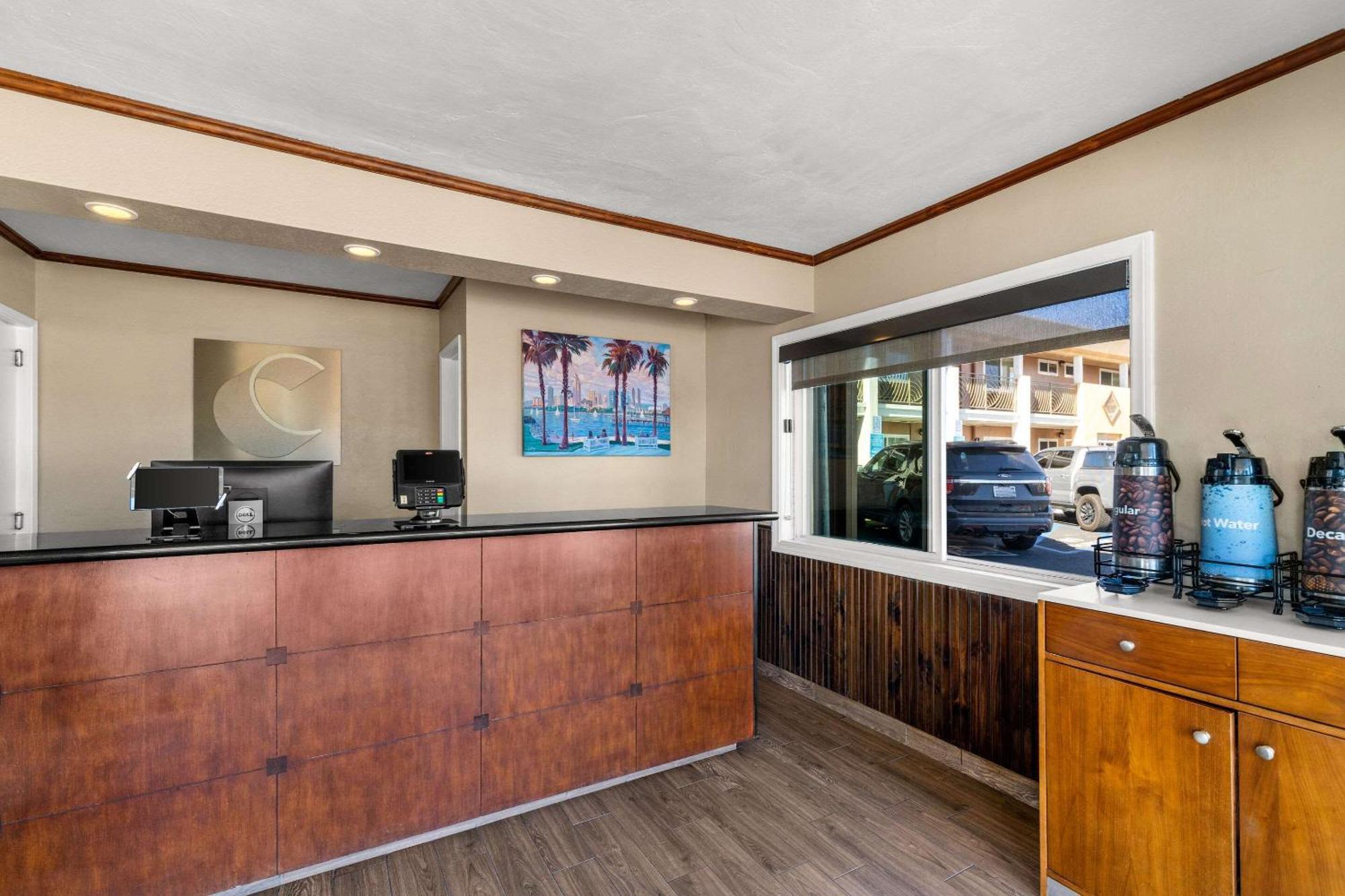 Comfort Inn San Diego Airport At The Harbor Εξωτερικό φωτογραφία